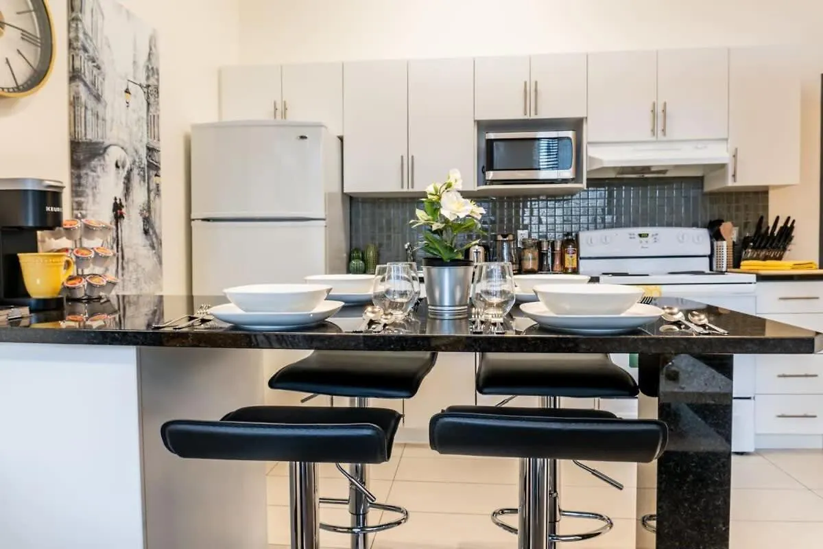 New Listing Cozy Downtown Loft Rooftop Patio Bbq Gym Coffee Winnipeg Canadá